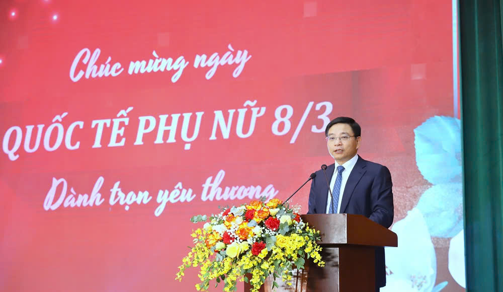 Nữ cán bộ ngành Tài chính: Đoàn kết, bản lĩnh và giàu tri thức
