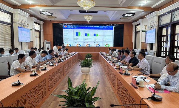 Đoàn công tác Tổng cục Thống kê làm việc với tỉnh Thừa Thiên Huế  1