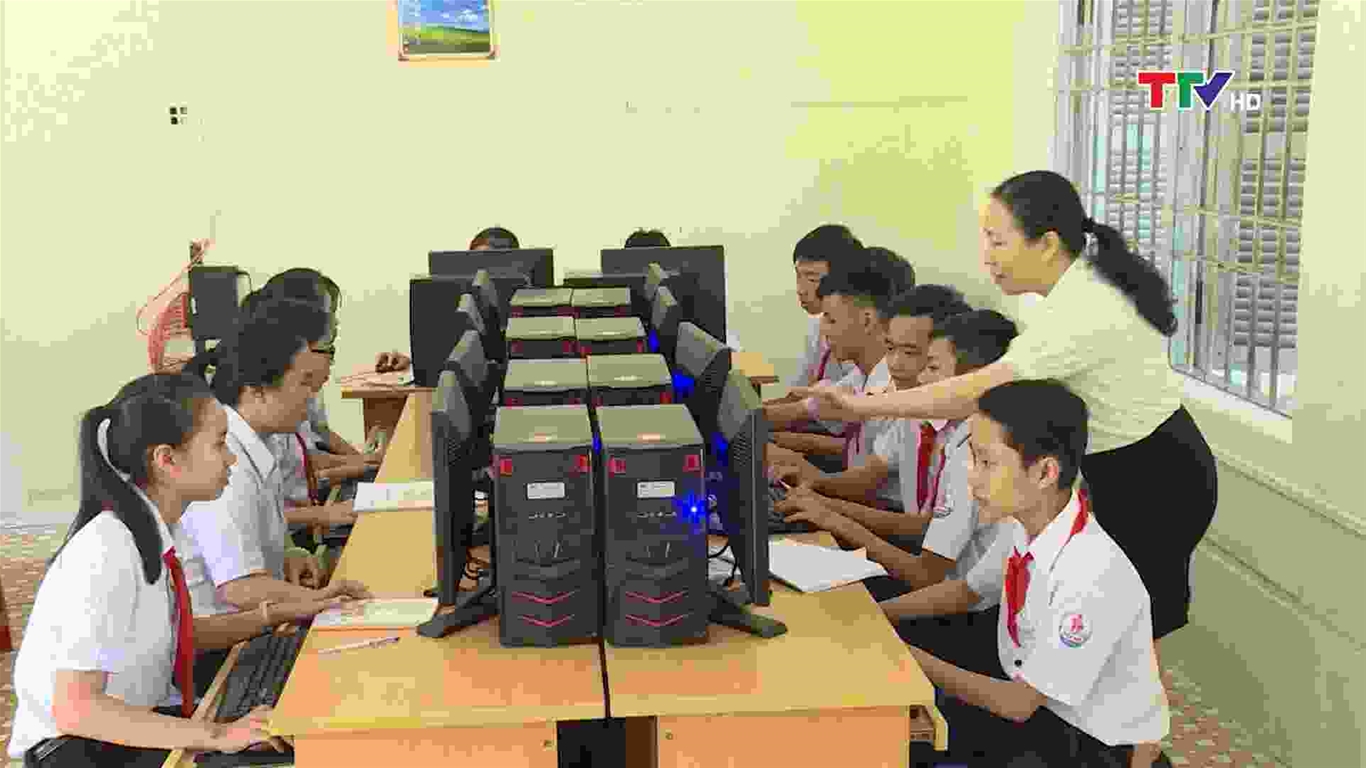 GỠ KHÓ VỀ GIÁO DỤC HƯỚNG NGHIỆP VÀ PHÂN LUỒNG HỌC SINH 1