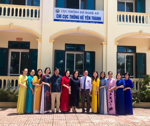 Đoàn công tác Tổng cục Thống kê đến thăm và làm việc tại Chi cục Thống kê huyện Yên Thành 1