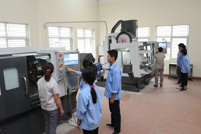 Hải Phòng phát triển nguồn nhân lực phục vụ cho thu hút đầu tư và phát triển kinh tế - xã hội 1