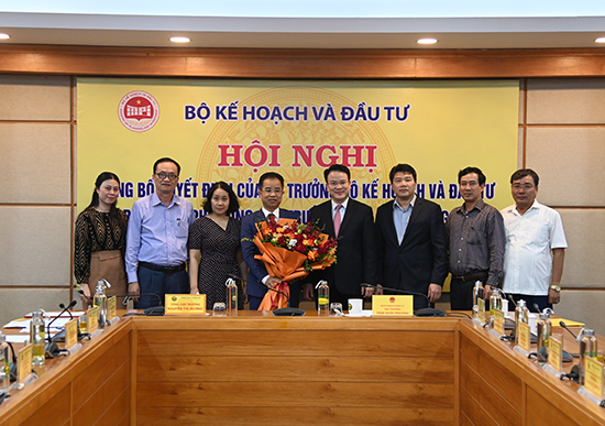 Hội nghị công bố Quyết định của Bộ trưởng Bộ Kế hoạch và Đầu tư về công tác cán bộ 3