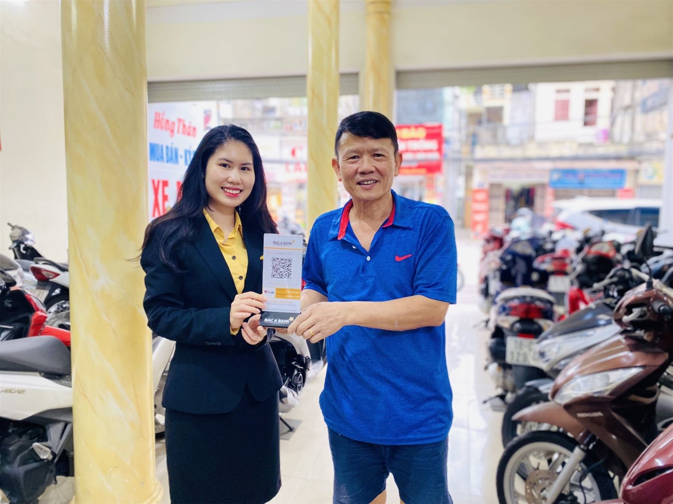 GIAO DỊCH THUẬN TIỆN BẰNG QR CODE, KHÁCH HÀNG NHẬN THÊM ƯU ĐÃI TỪ BAC A BANK