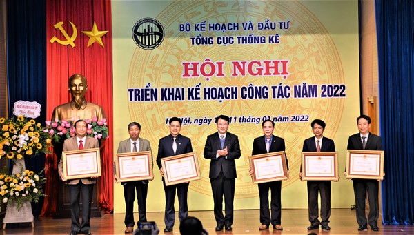Hội nghị triển khai kế hoạch công tác năm 2022 của ngành Thống kê 4