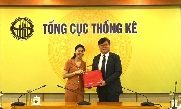 Phó Tổng cục trưởng Đỗ Thị Ngọc tiếp và làm việc với Đoàn Thanh niên Hàn Quốc 5