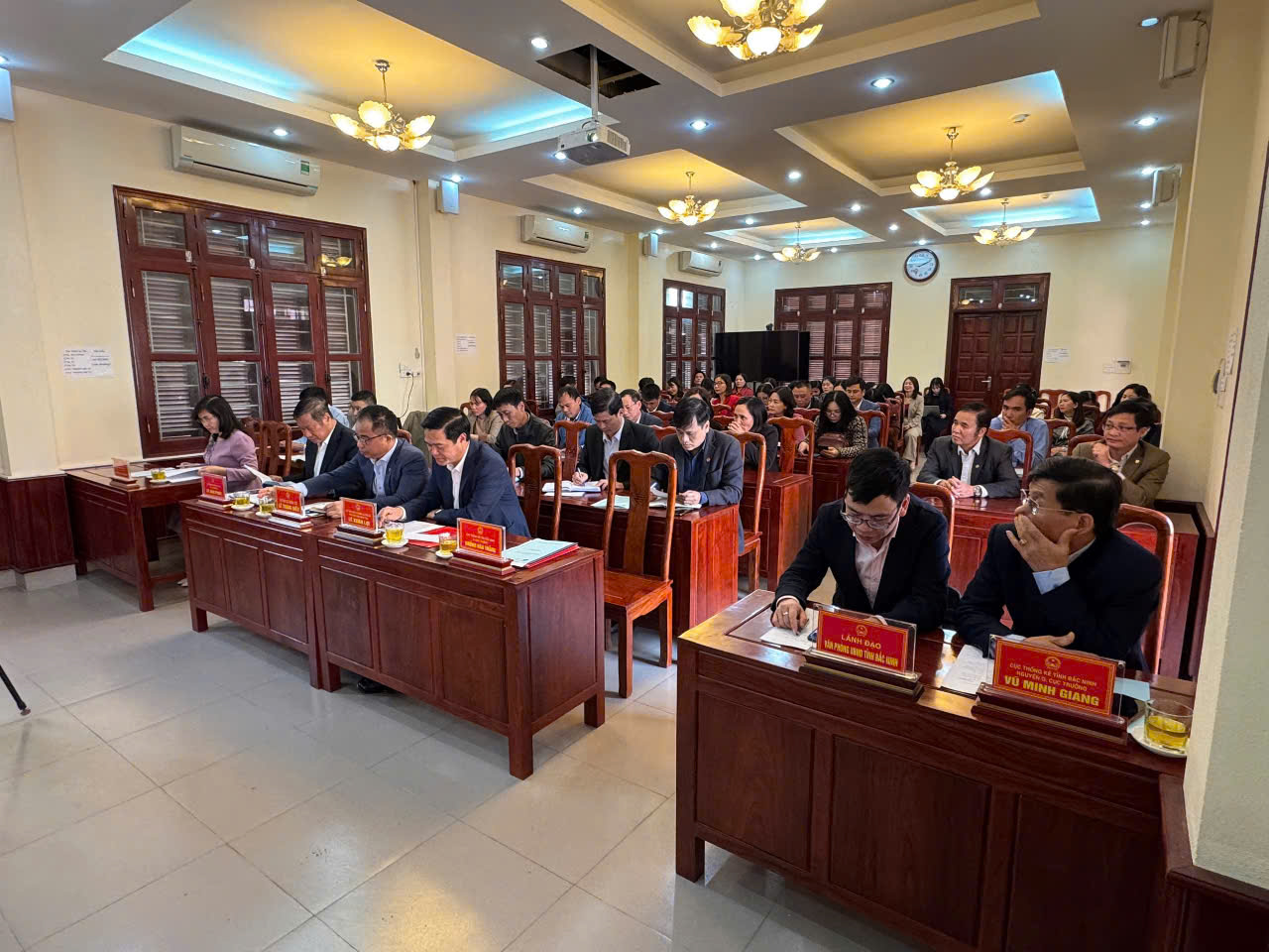 Phó Tổng cục trưởng Lê Trung Hiếu dự  Hội nghị Tổng kết công tác năm 2024 và triển khai công tác năm 2025 tại Cục Thống kê tỉnh Bắc Ninh 2