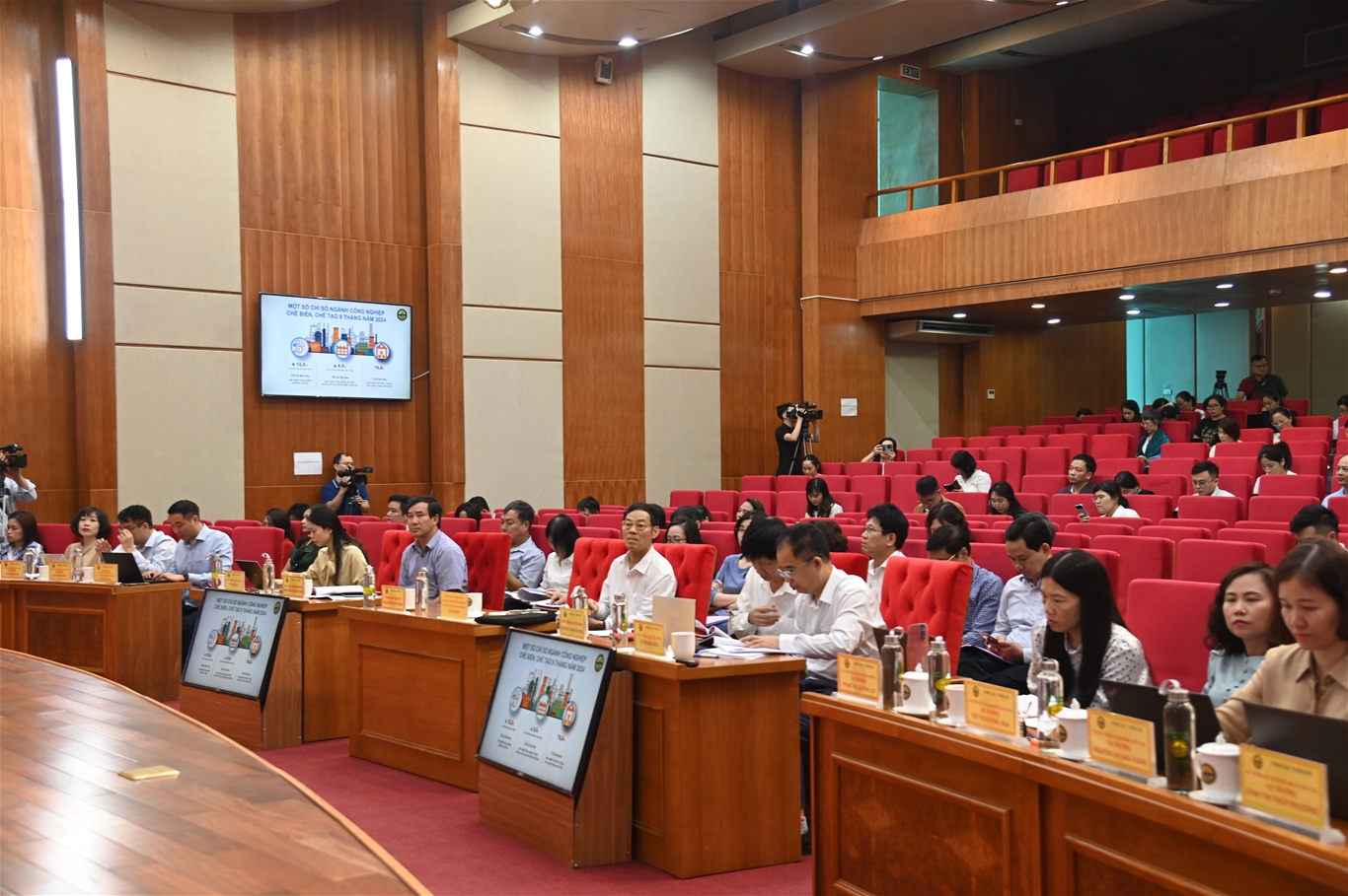 Tổng cục Thống kê họp báo công bố số liệu thống kê kinh tế - xã hội quý III và 9 tháng năm 2024   1