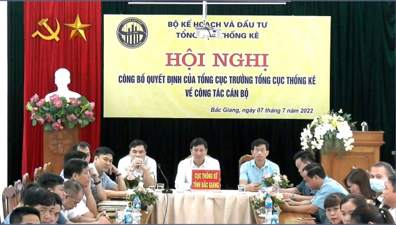 Hội nghị công bố Quyết định của Tổng cục trưởng Tổng cục Thống kê về công tác cán bộ của Cục Thống kê Bắc Giang 3